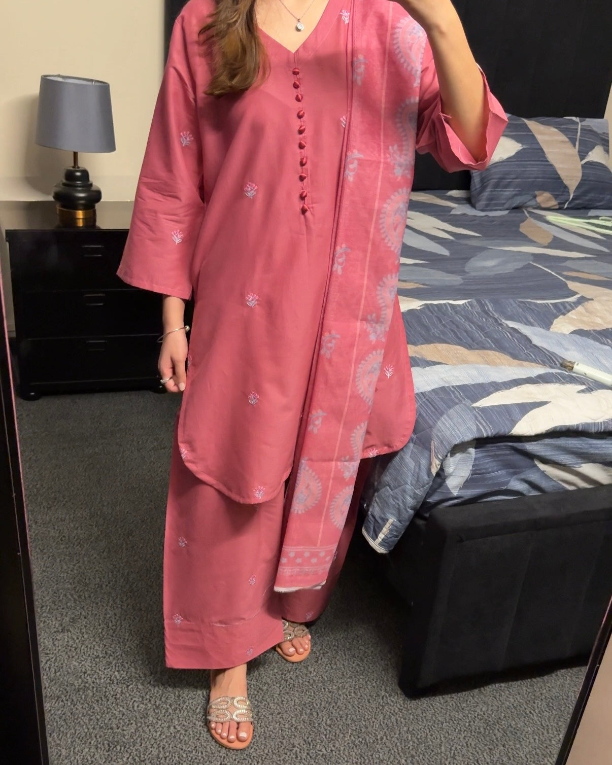 Dusty Rose — Premium Embroidered Lawn 3-Piece Suit with Traditional Farshi Shalwar