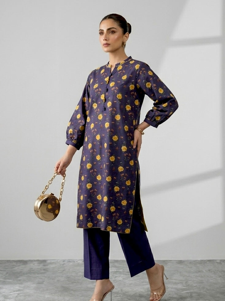 Midnight Bloom – 2-Piece Printed Summer Suit