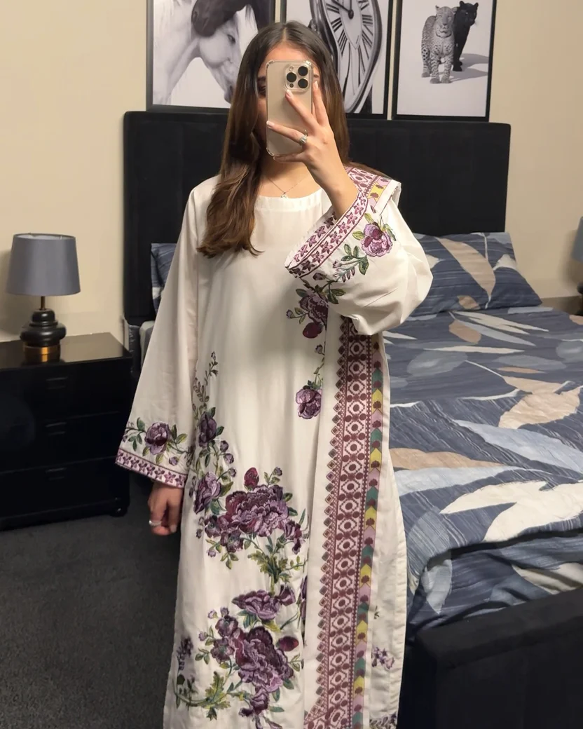 7B77CB94-3CB7-401B-B168-81174167B712 Floral Elegance - 3-Piece Embroidered Lawn Suit - Image 1